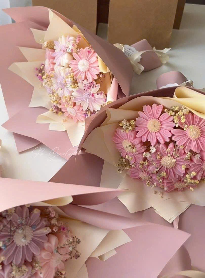 Candle Bouquet - “Made for Love” Collection