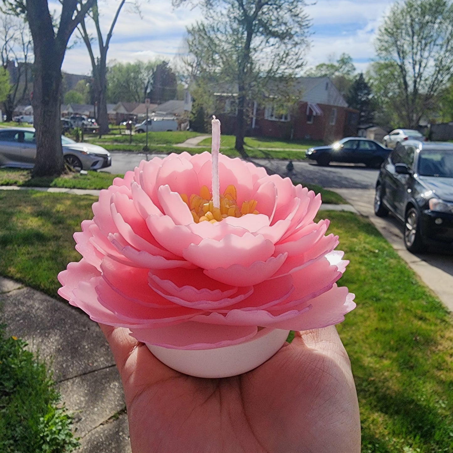 Realistic Peony Candle – Handcrafted from Natural Beeswax