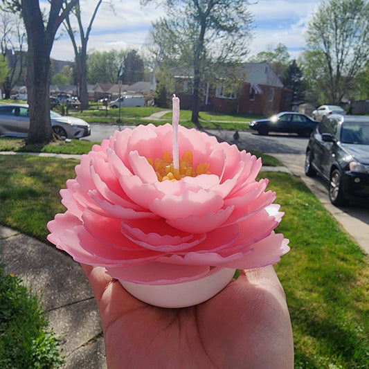 Realistic Peony Candle – Handcrafted from Natural Beeswax